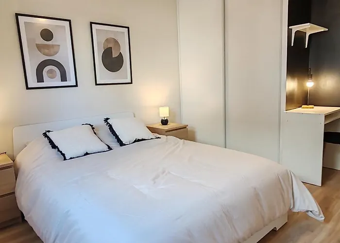 L'acces 10' Centre Historique *