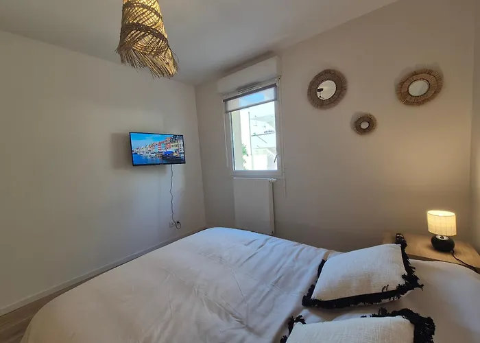 L'acces 10' Centre Historique شقة