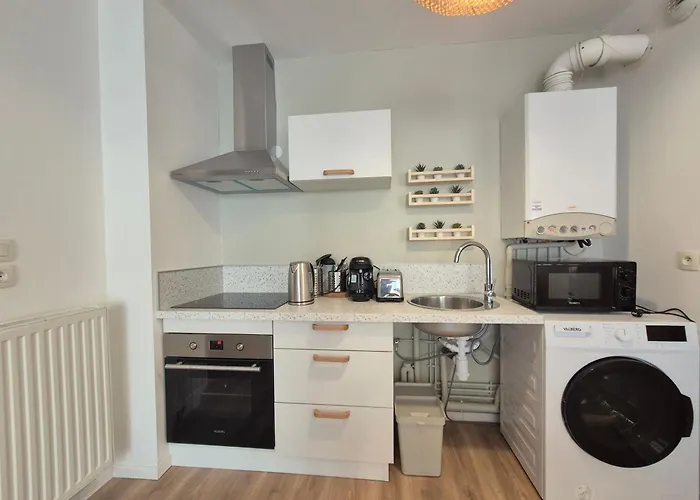 L'acces 10' Centre Historique شقة