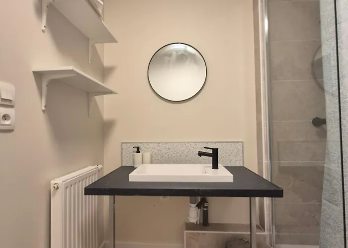 L'acces 10' Centre Historique *